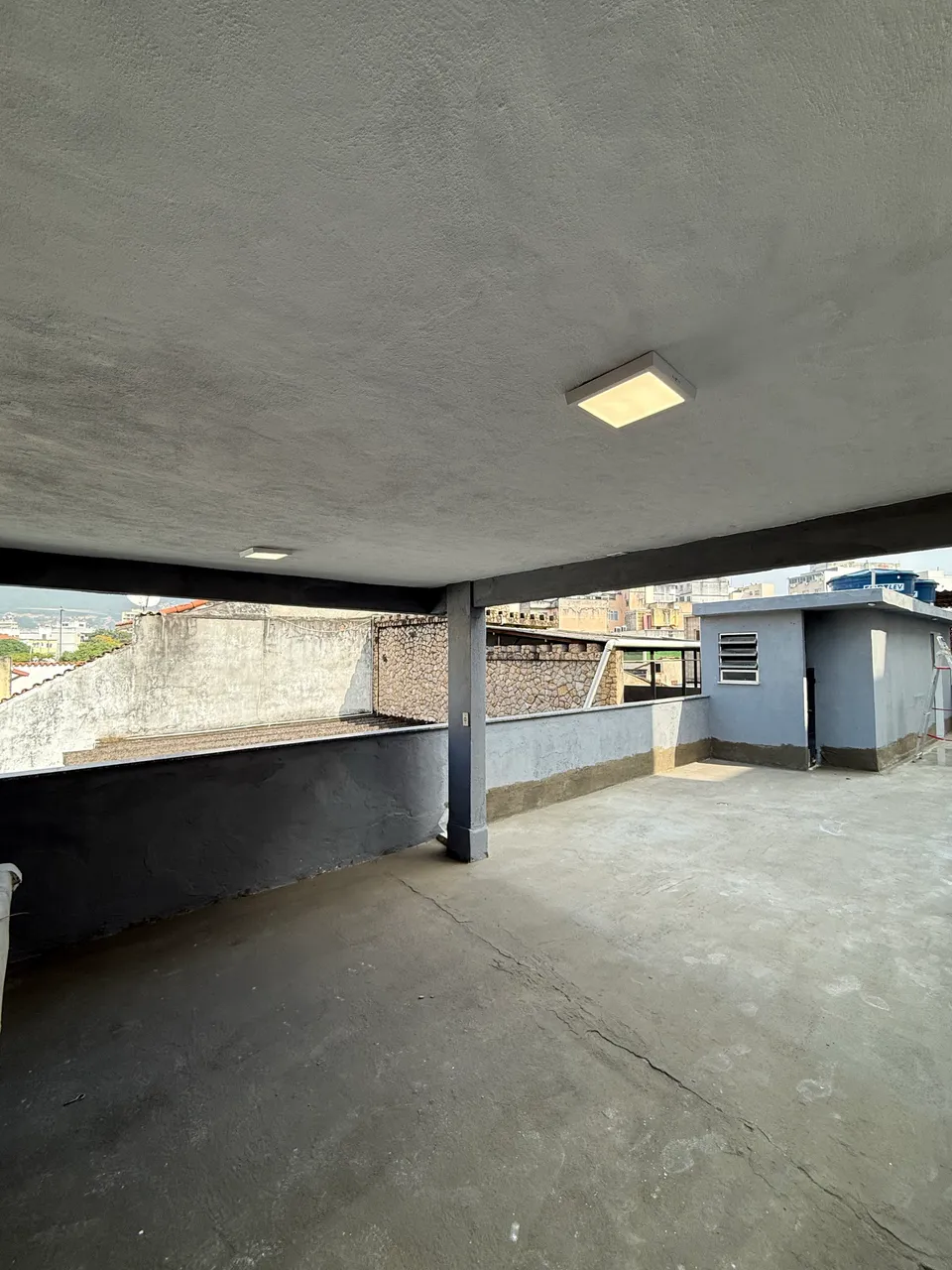 Duplex house with 4 bedrooms and a terrace — photo 21