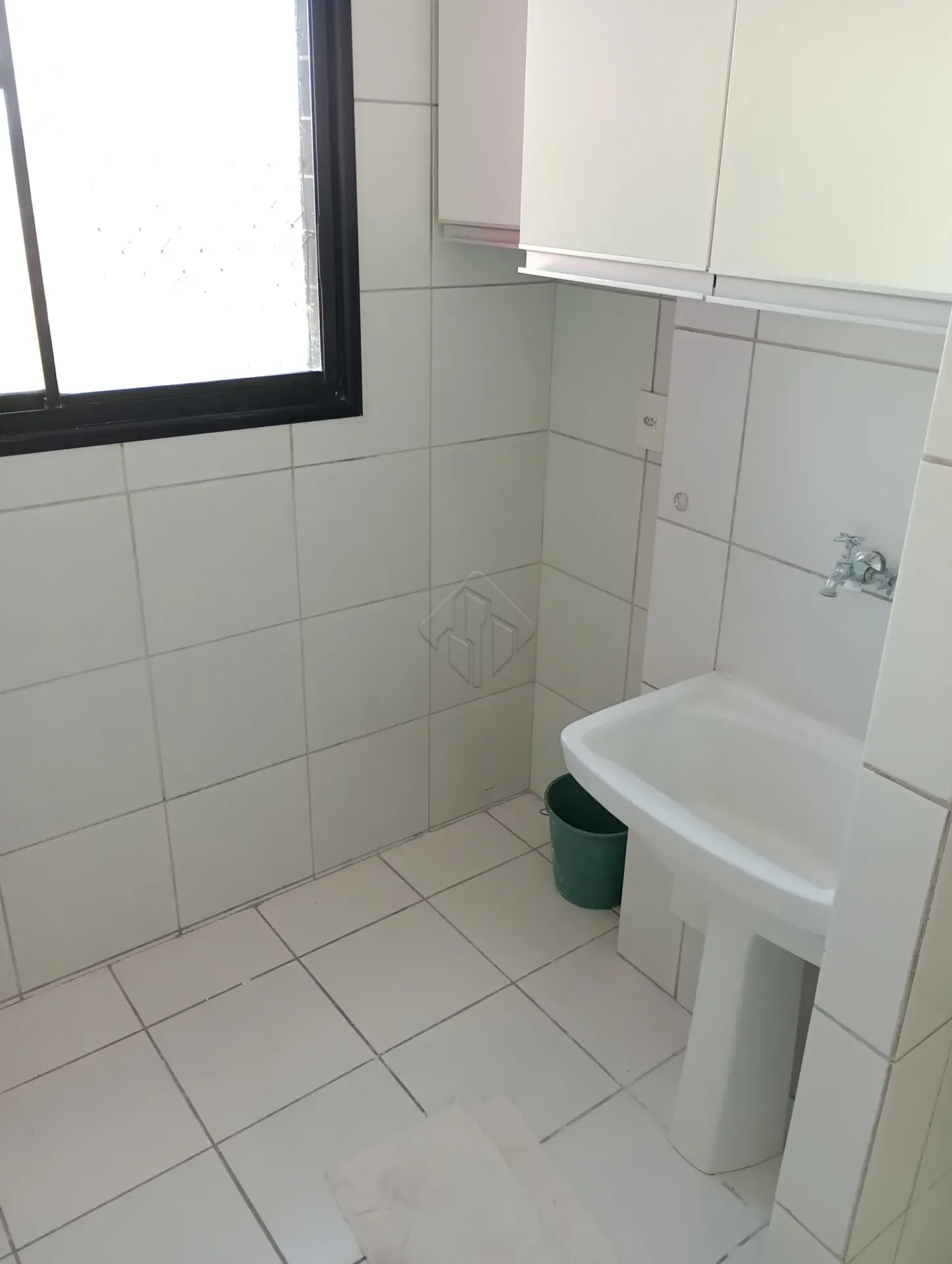 Квартира с 3 спальнями и отдельной кухней — photo 31