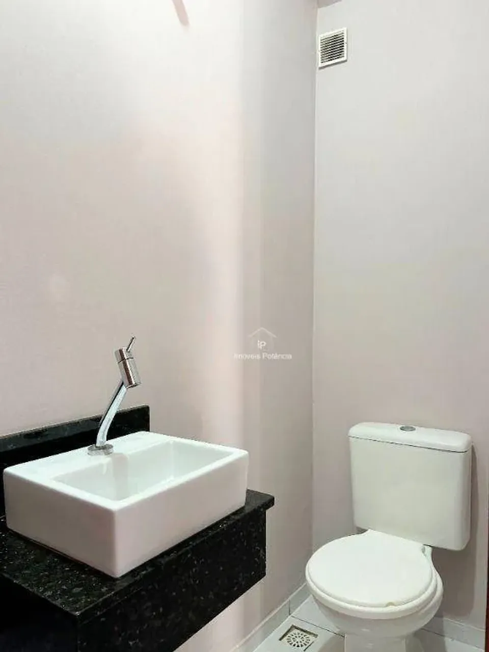 35 m² studio with 1 bedroom and 1 bathroom — photo 10