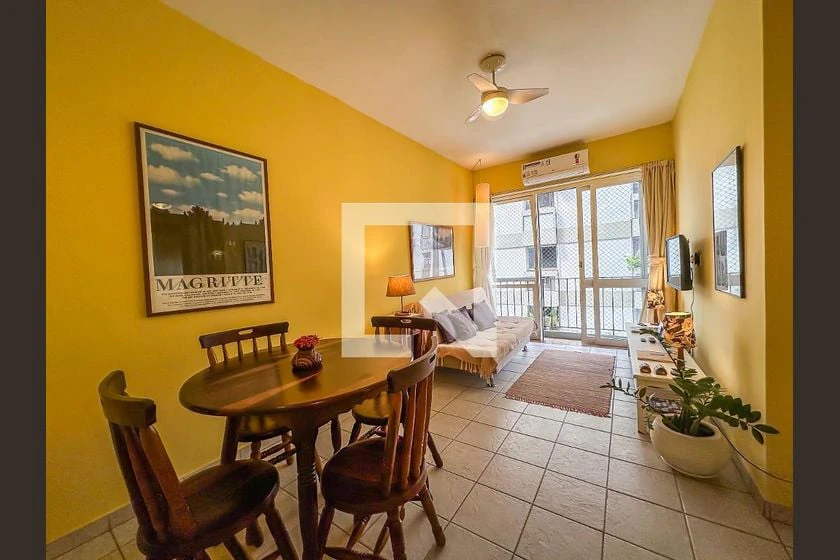 1-bedroom apartment with 2 bathrooms and a balcony — photo 12