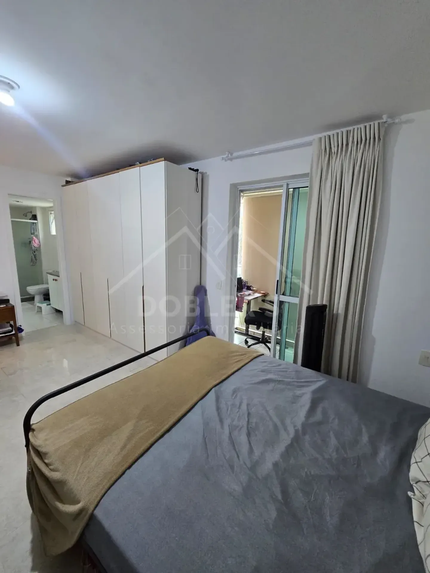 Apartamento mobiliado com 3 quartos e cozinha fechada — photo 26