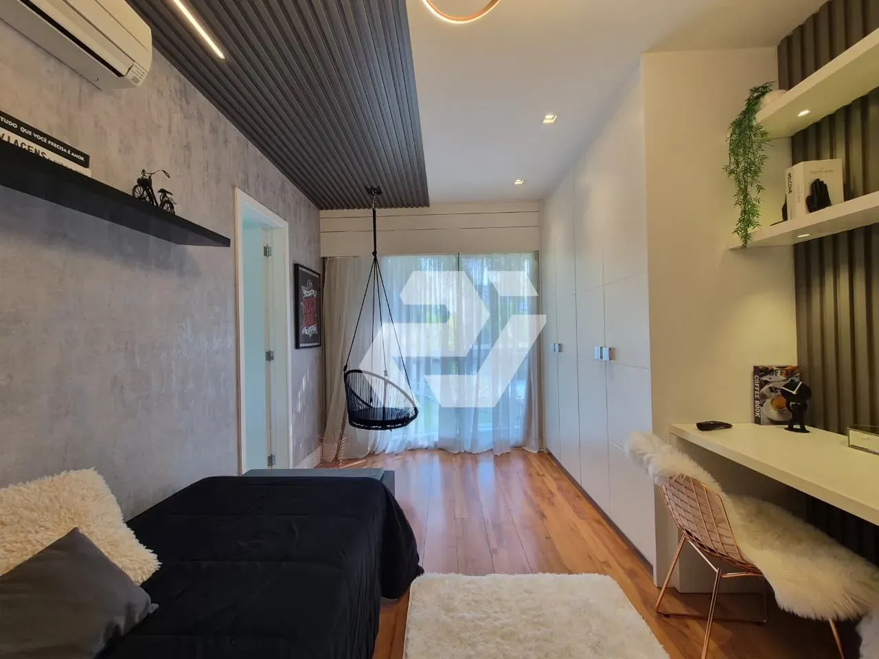 4-bedroom, 5-bath apartment with balcony and 3 parking — photo 34