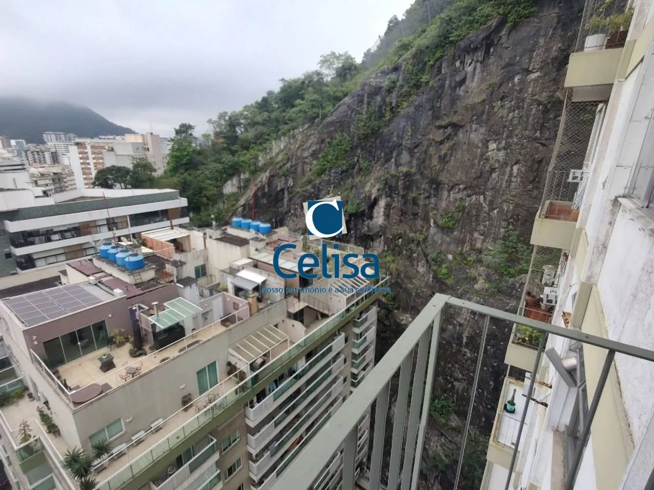Apartment on the 14th floor with a mountain view — photo 18