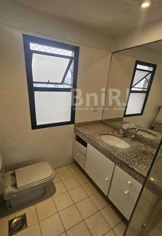 4-bedroom apartment 156 m² with 2 parking spots — photo 2