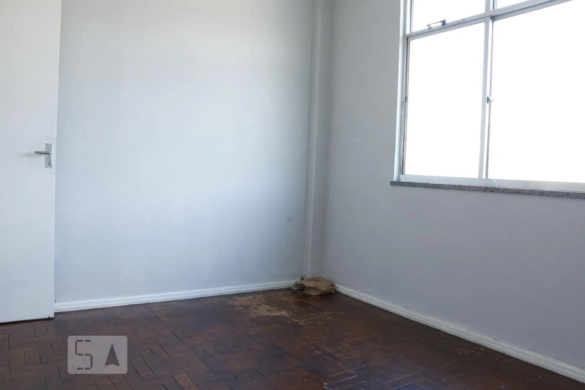 Unfurnished apartment with 2 bedrooms and a private BBQ — photo 20