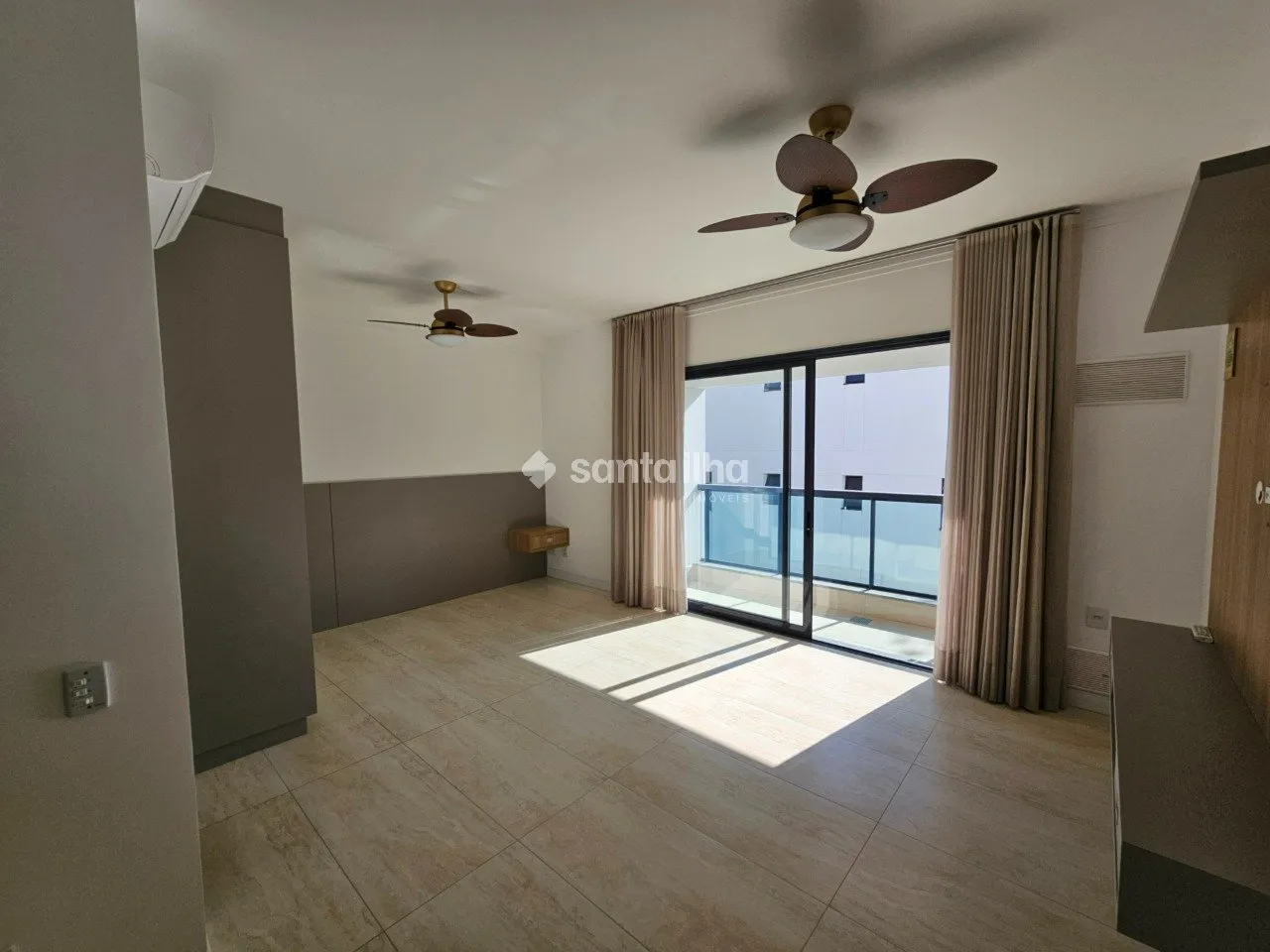 Меблированное студио 45 м² с 1 спальней и 1 местом — photo 3