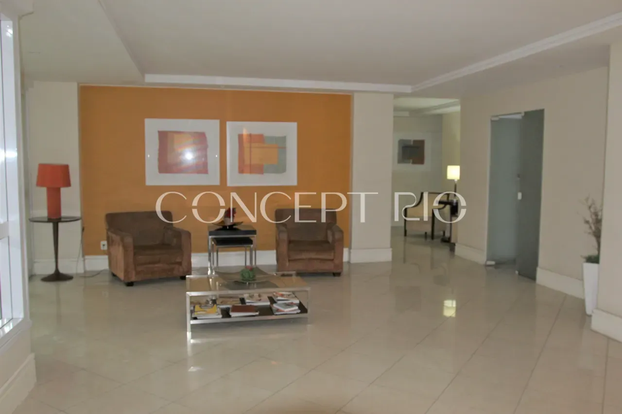 2-bedroom apartment with a private BBQ — photo 28