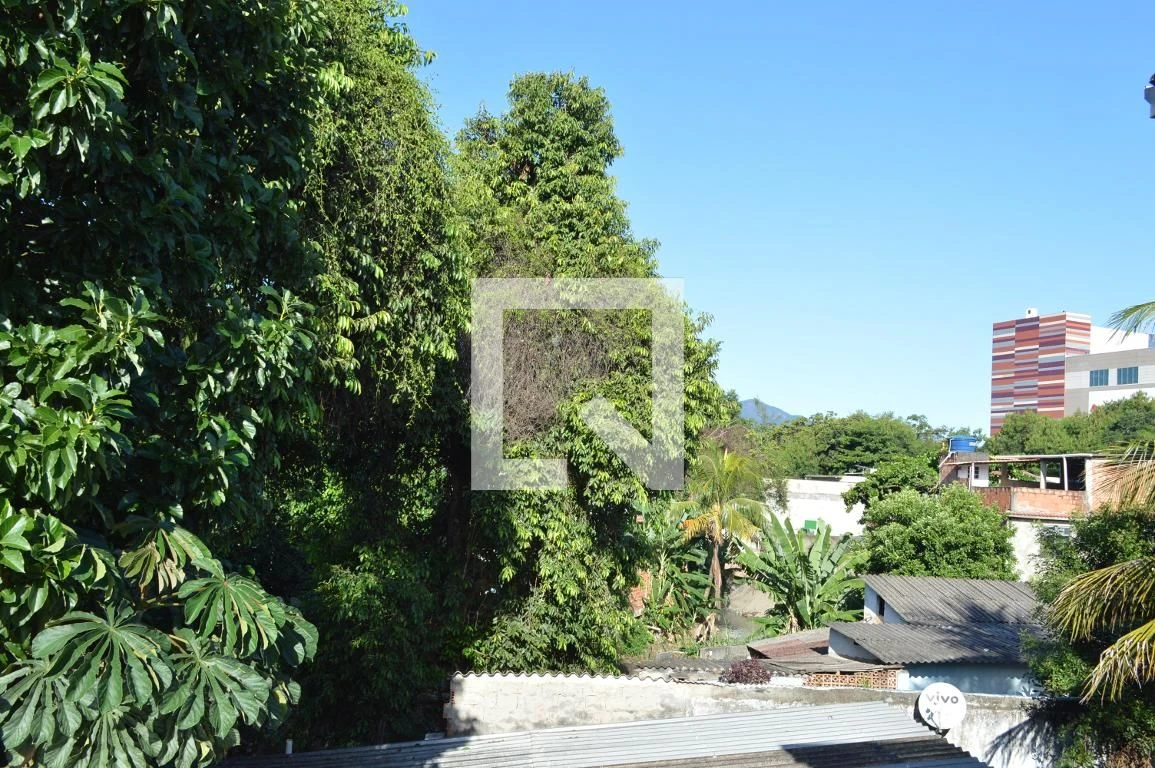 Unfurnished house with 4 bedrooms, balcony and dining — photo 15