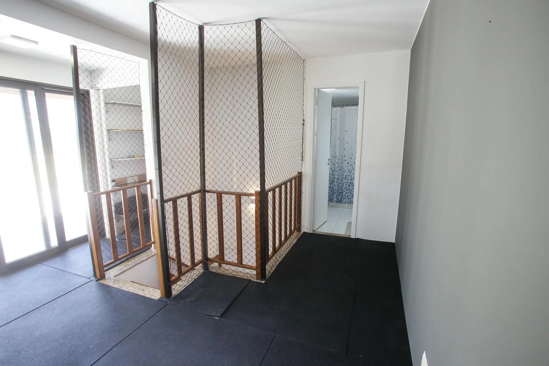 3-bedroom apartment in a building with a sauna — photo 33