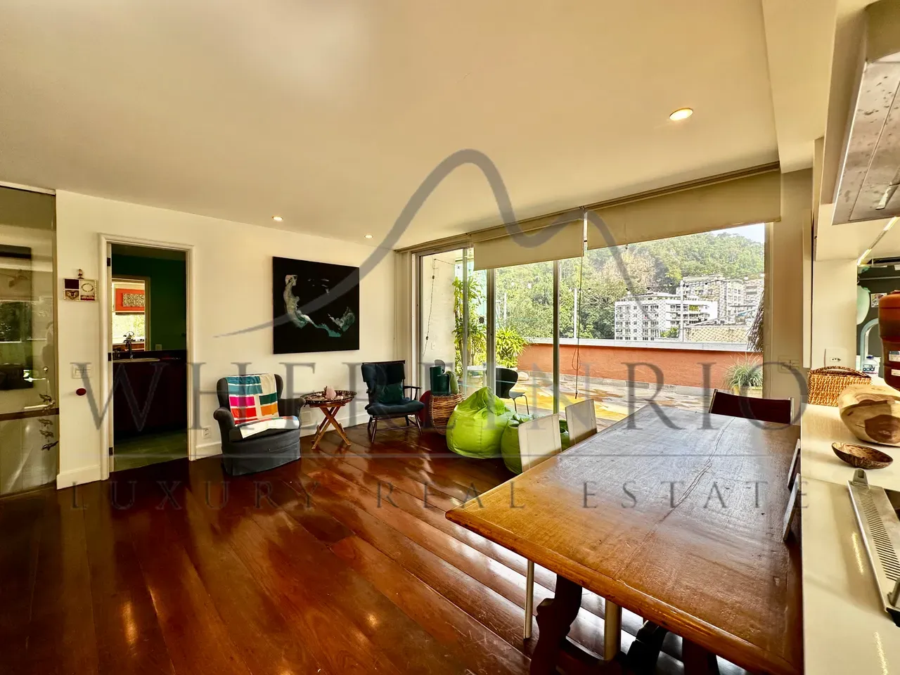 Apartment on the 1st floor with floor-to-ceiling windows — photo 8