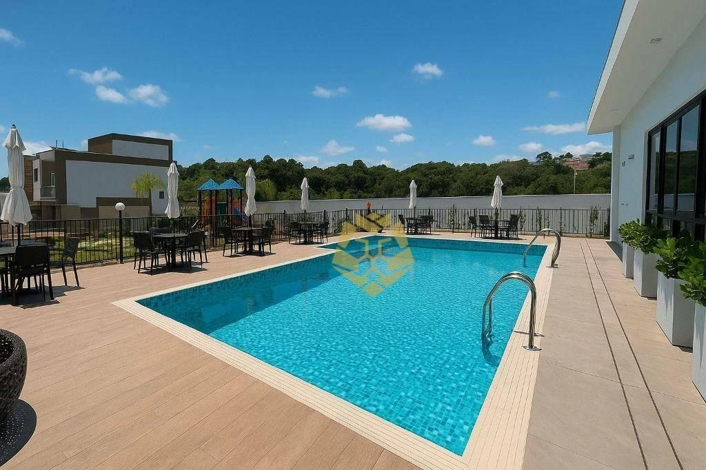 Three-storey house with 3 en-suite bedrooms and a private garden — photo 19