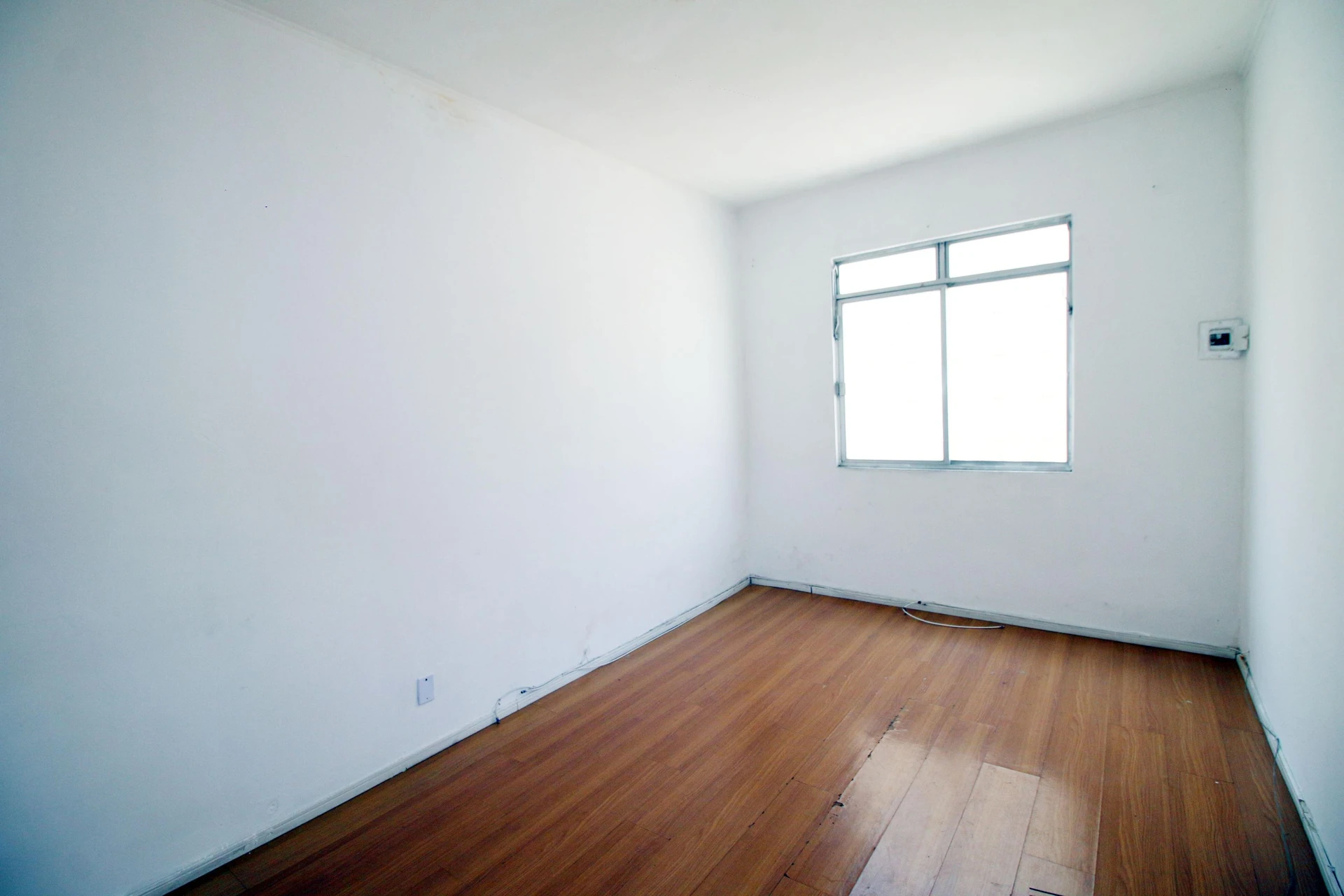 Apartment, 30 m², with wood or laminate floors — photo 20