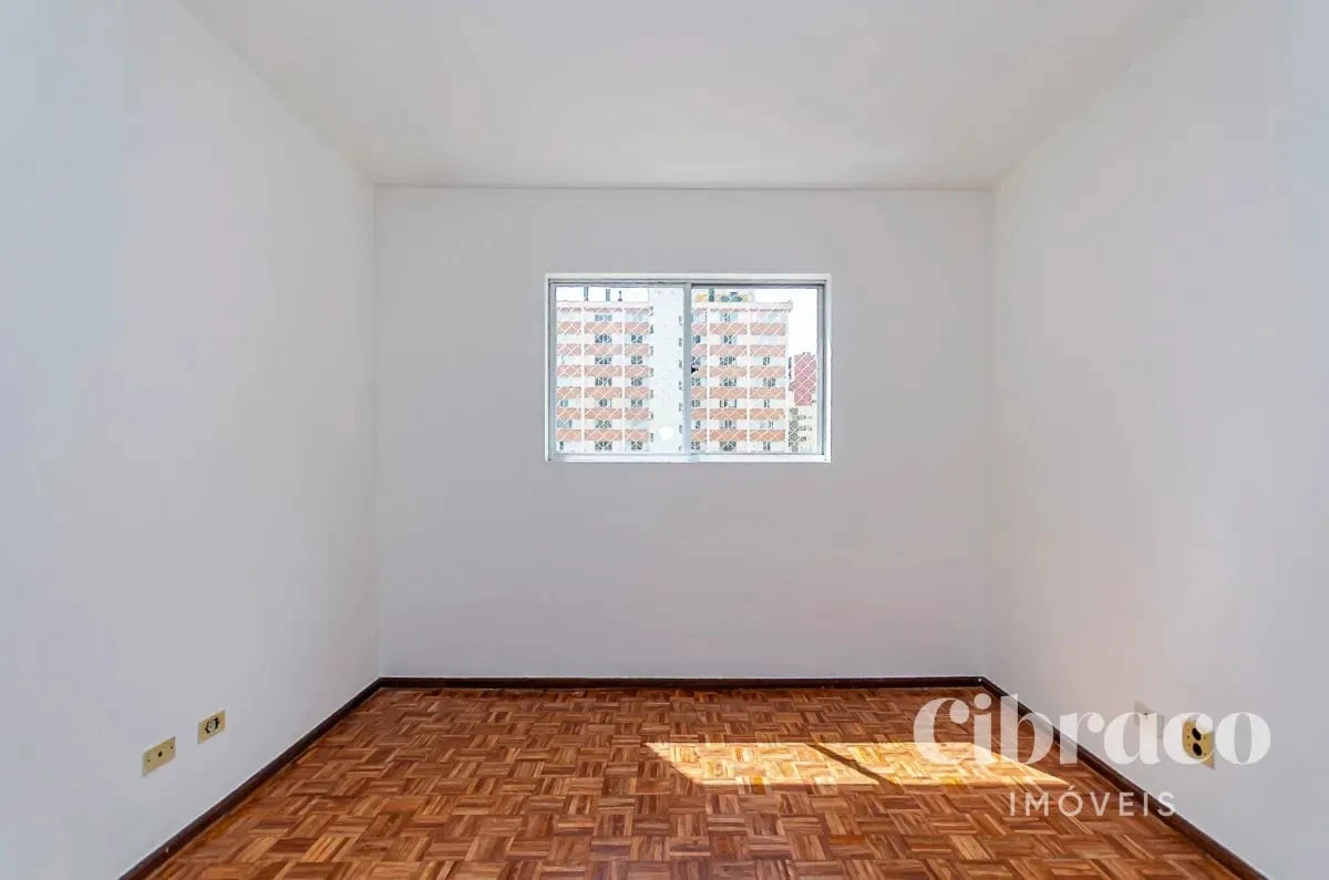 Apartamento com piso de madeira ou laminado, Rebouças — photo 12