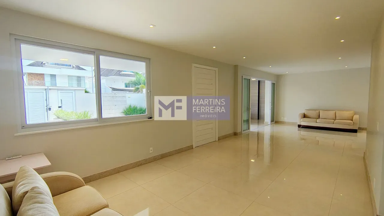 Casa com máquina de lavar, 4 quartos e 5 banheiros — photo 3