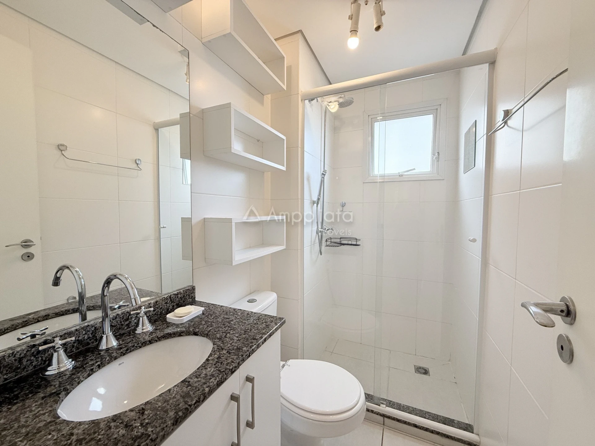 Glass-enclosed balcony in a 3-bedroom apartment, 78 m² — photo 15