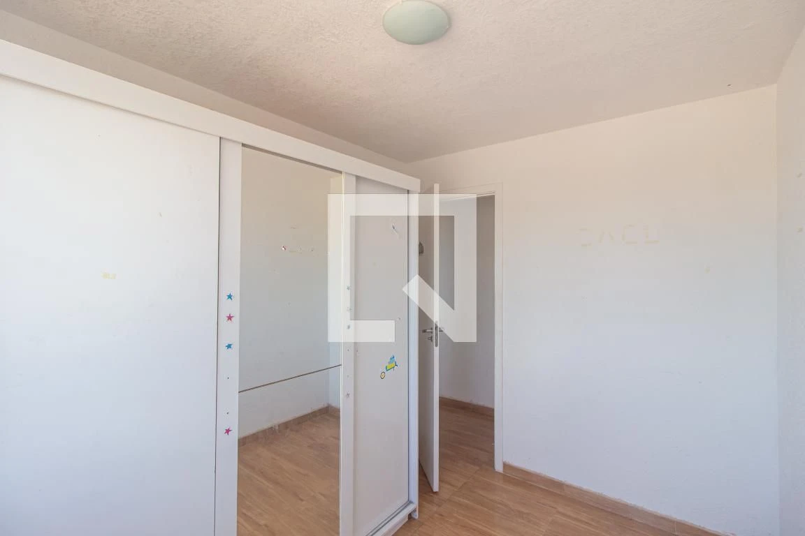 Rental apartment with 2 bedrooms and 1 bathroom — photo 26