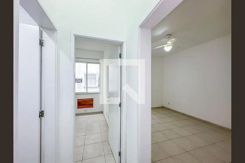 One-bedroom, 45 m² apartment in Rio de Janeiro — photo 15
