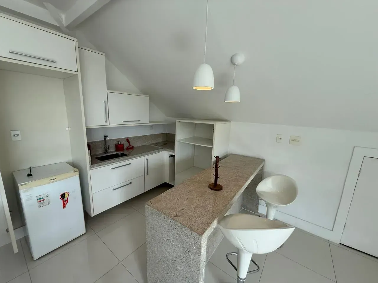 Furnished house with open-plan kitchen, 380 m² — photo 37