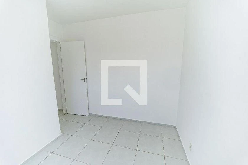 2-bedroom apartment in a building with a pool — photo 24