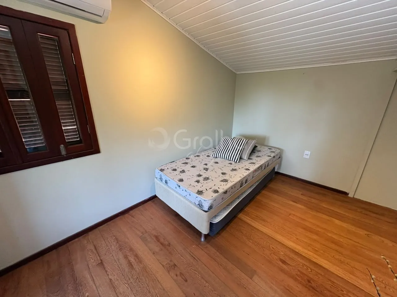 2-bedroom house with a washing machine — photo 22