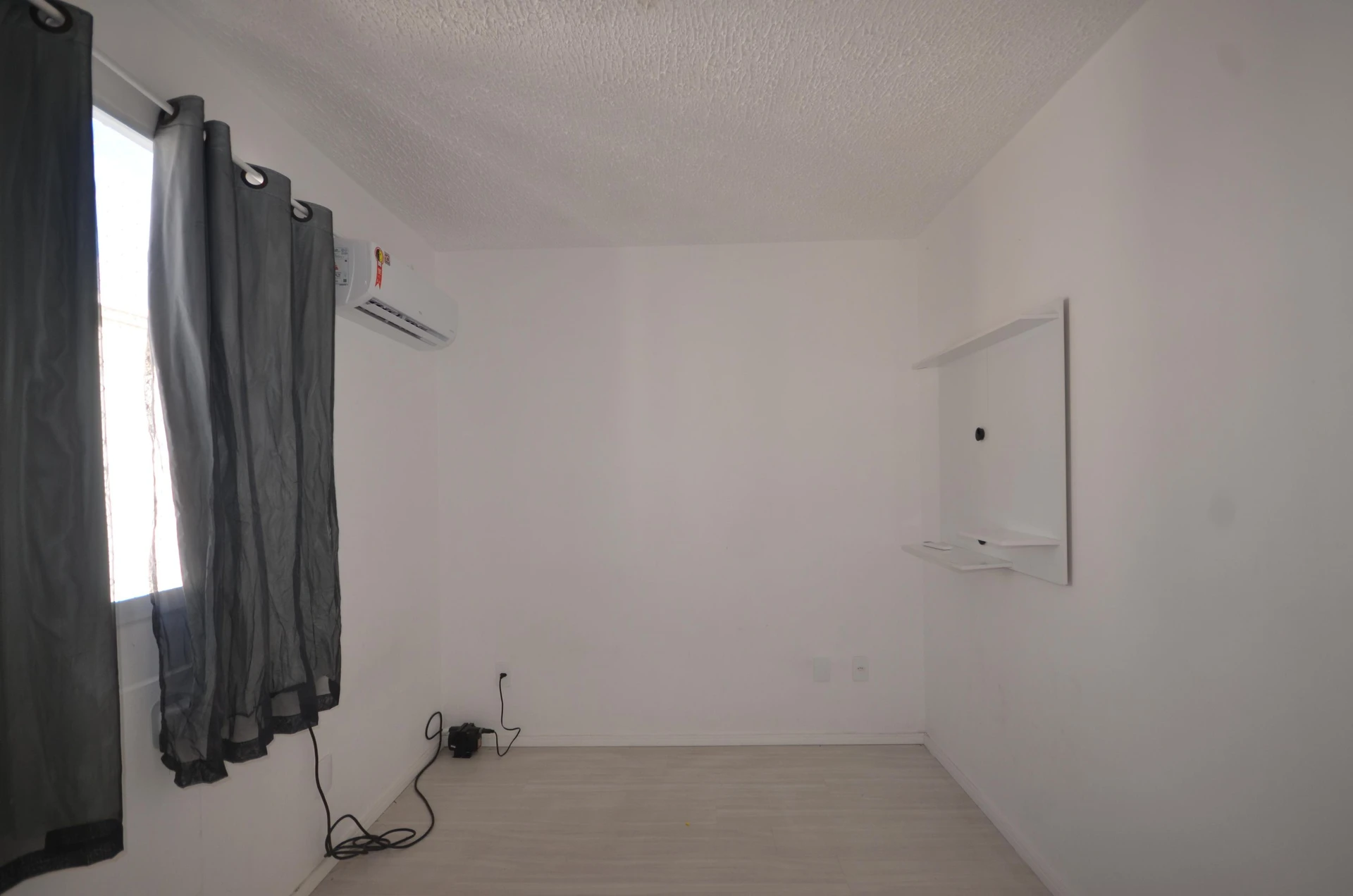 2-bedroom apartment with a private garden — photo 22