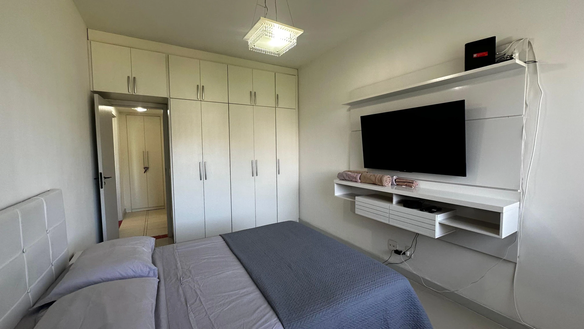 Furnished apartment with balcony and 1 bedroom — photo 12