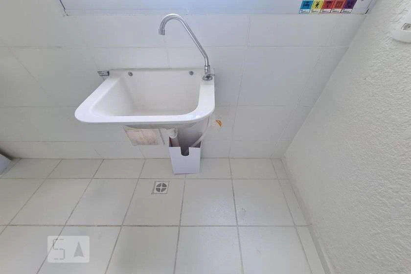 Apartamento de 2 quartos com cozinha separada e 40 m² — photo 11