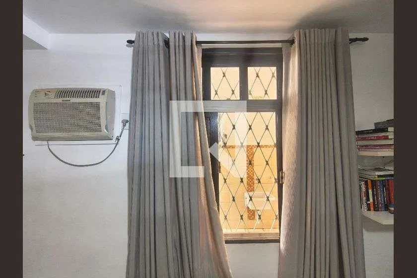 Затишний будинок 197 м² з 3 спальнями і двором — photo 9