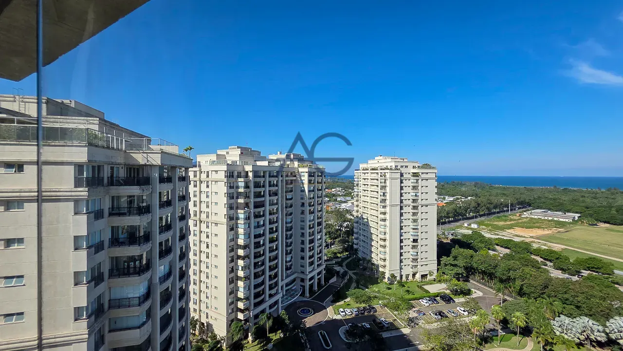 Duplex penthouse with 1 bedroom and open views — photo 34