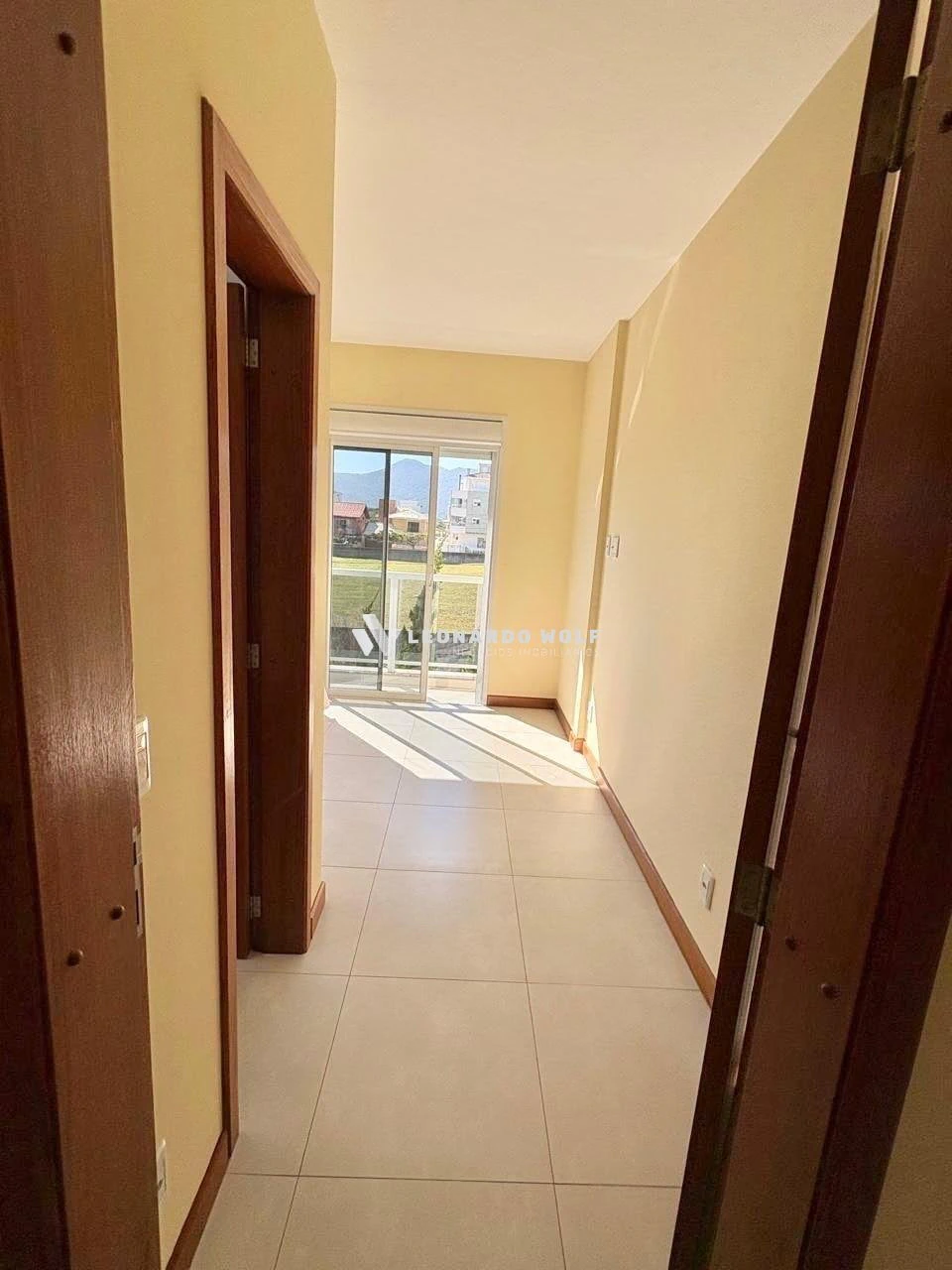 2-bedroom apartment with a water view in Florianópolis — photo 15