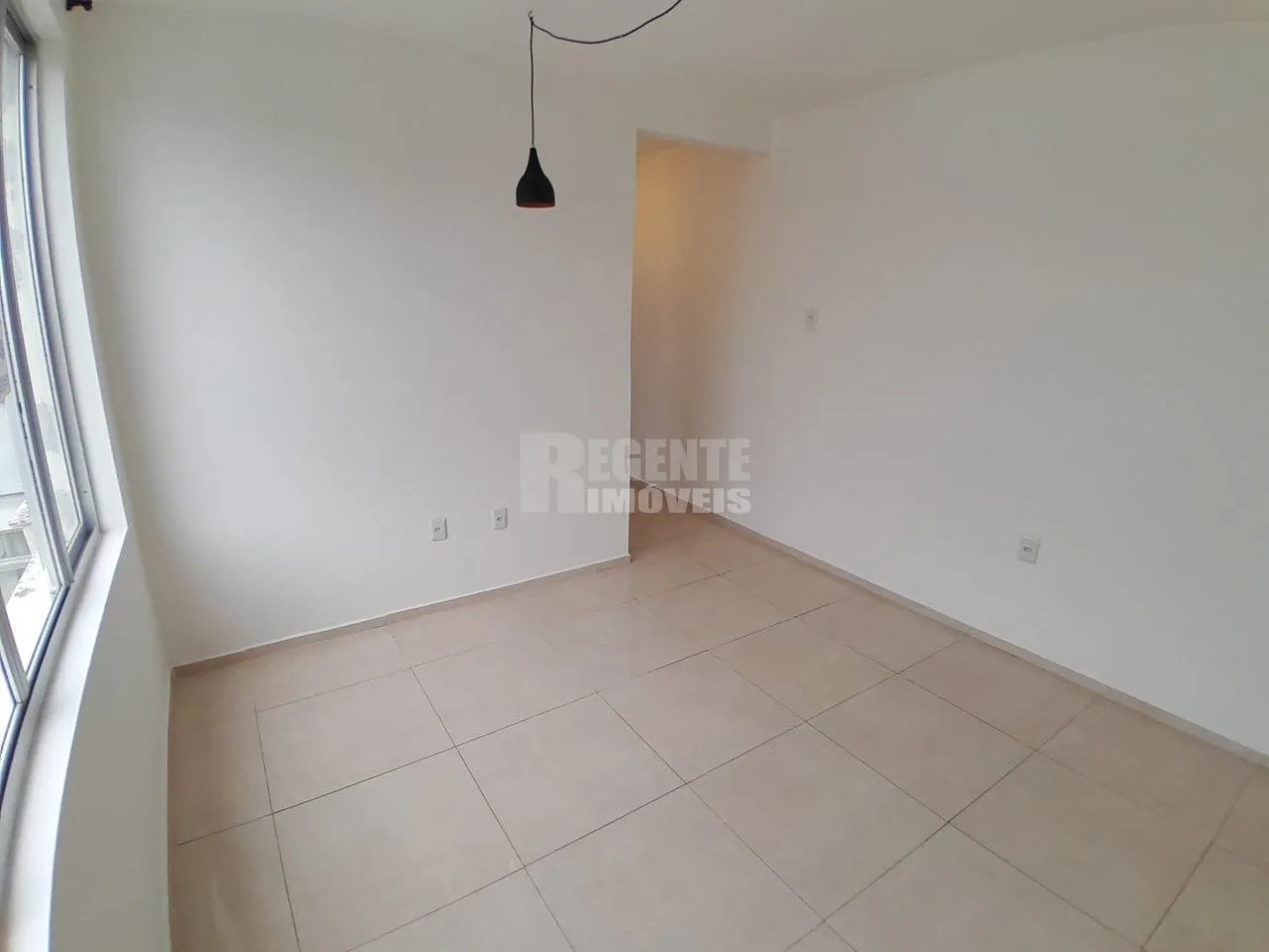 1-bedroom unfurnished apartment 46 m² with parking — photo 2