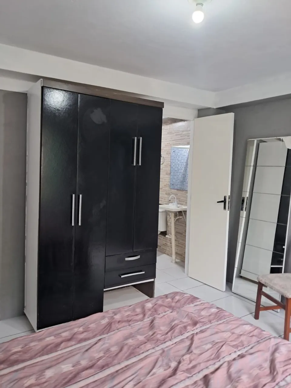 Furnished studio, 35 m², with a water view — photo 9