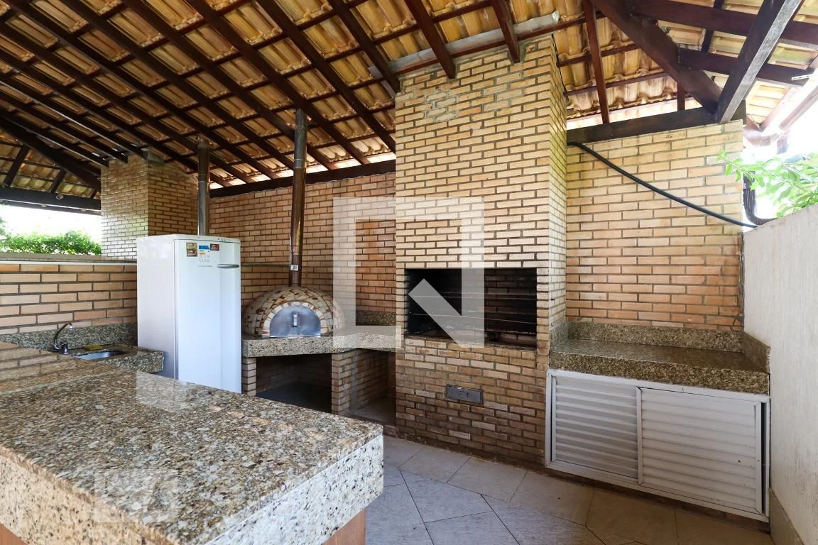Apartment with 3 bedrooms, balcony and private BBQ — photo 43