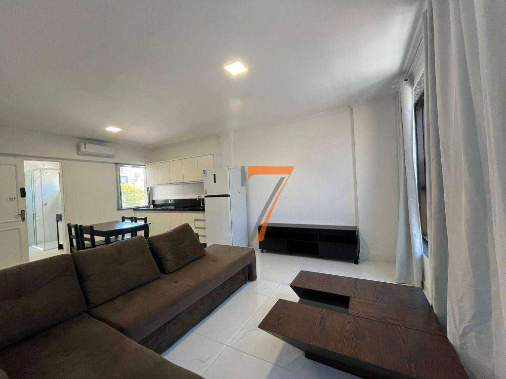 60 m² apartment with 1 bedroom and an open-plan kitchen — photo 6