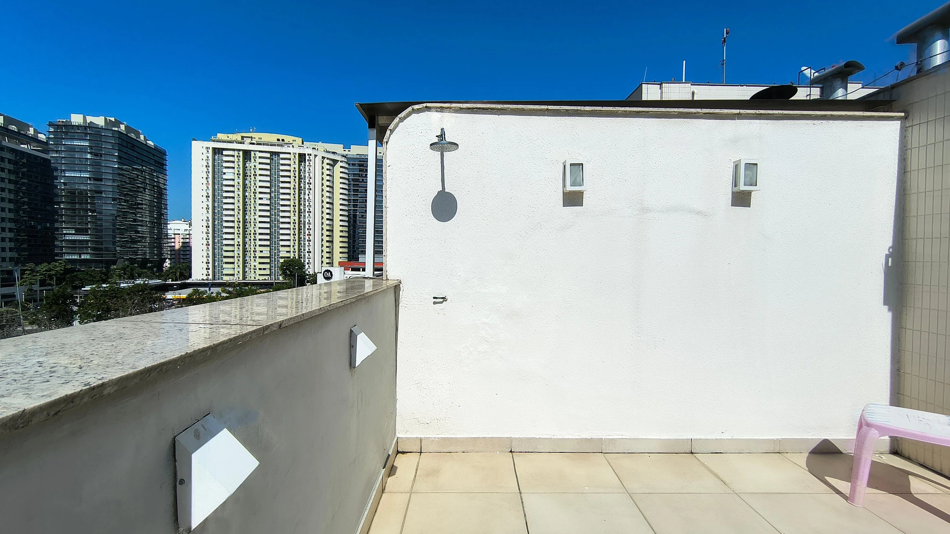 1-bedroom apartment with 1 parking space and balcony — photo 13