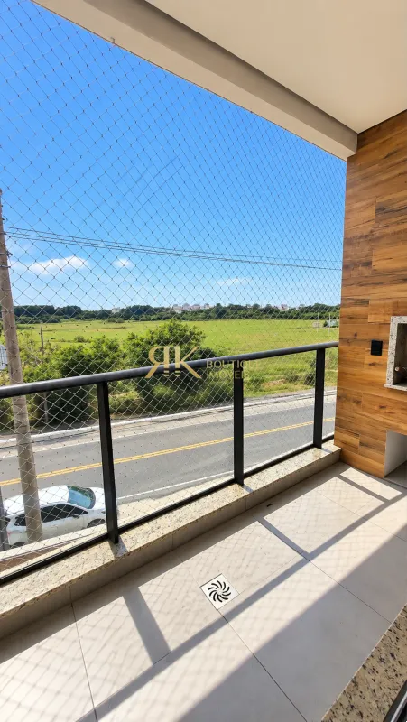 Furnished studio in a building with a coworking space — photo 9