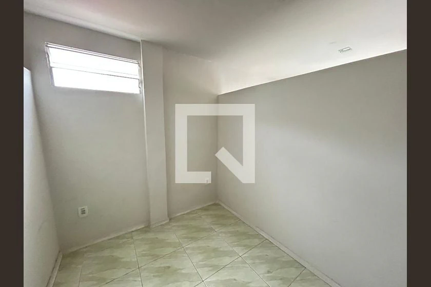 Casa para alugar sem mobília com 4 quartos e 1 banheiro — photo 33