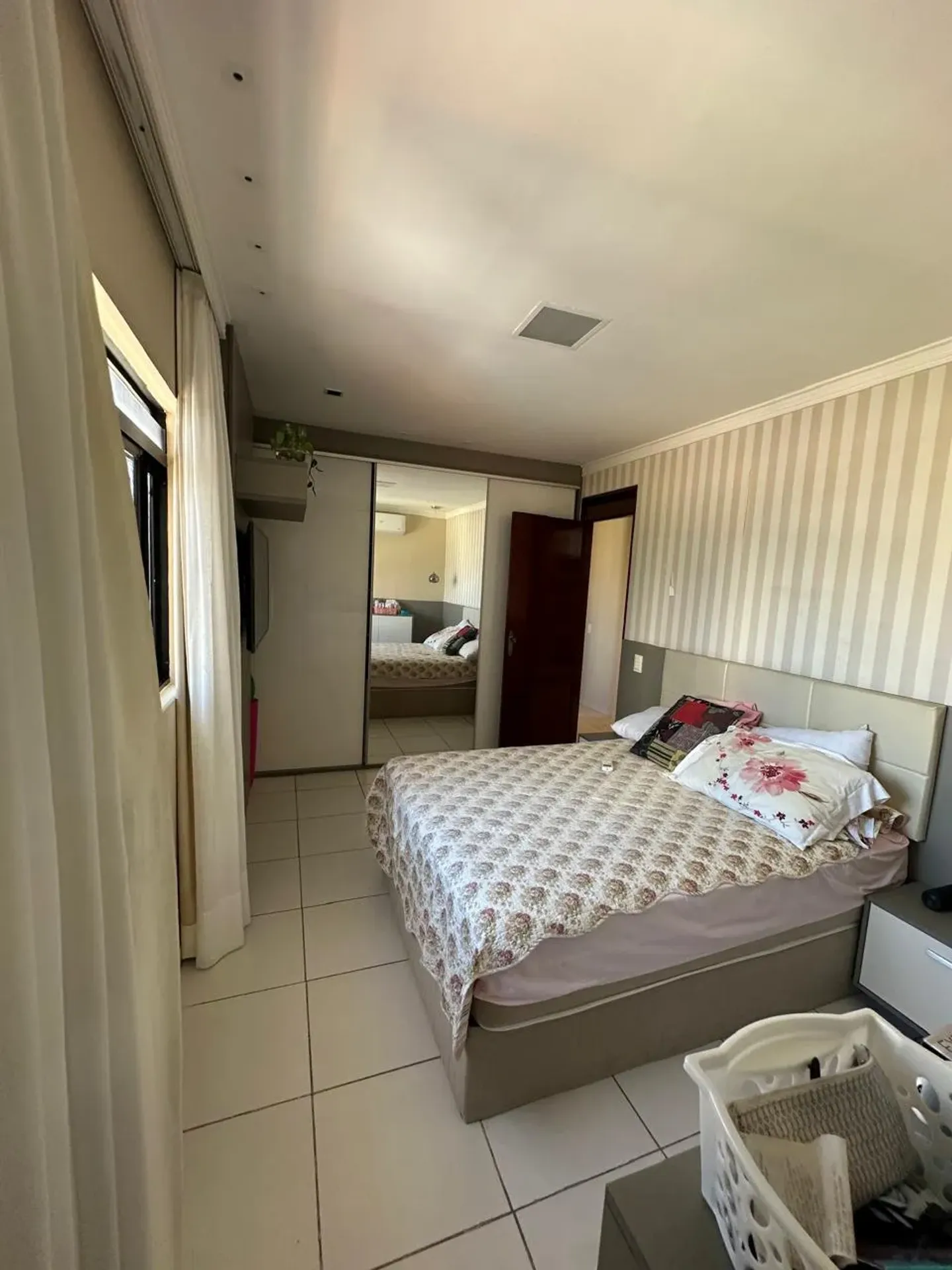 Washing machine in a 3-bedroom apartment, 110 m² — photo 17