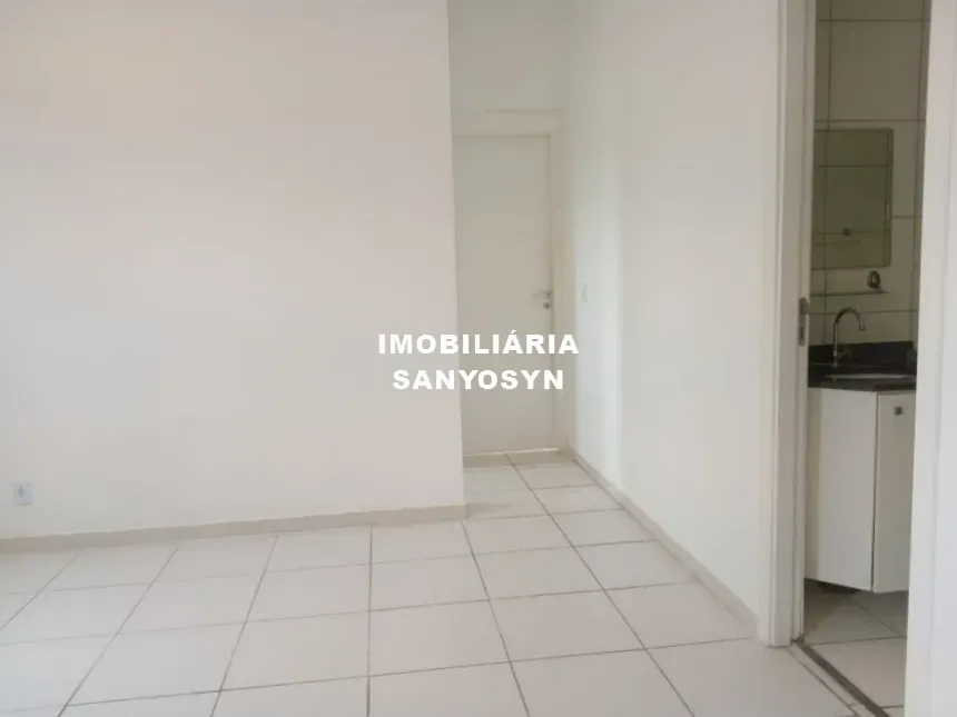 2-bedroom apartment in a building with a gym — photo 22