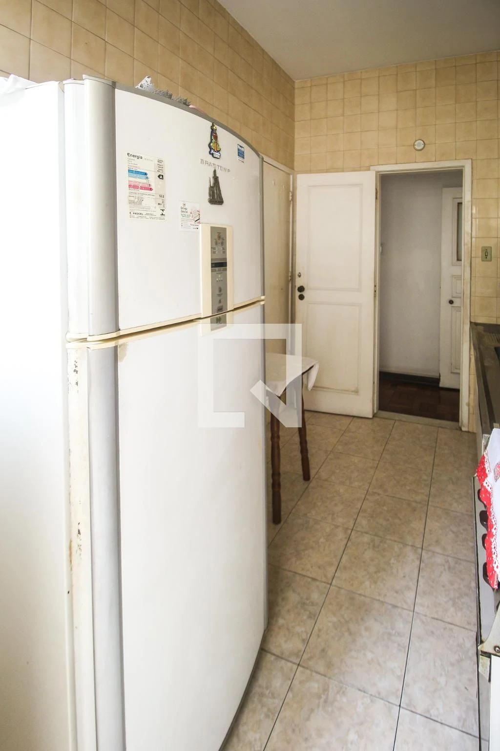 Затишна мебльована квартира з пральною машиною та 3 спальнями — photo 21