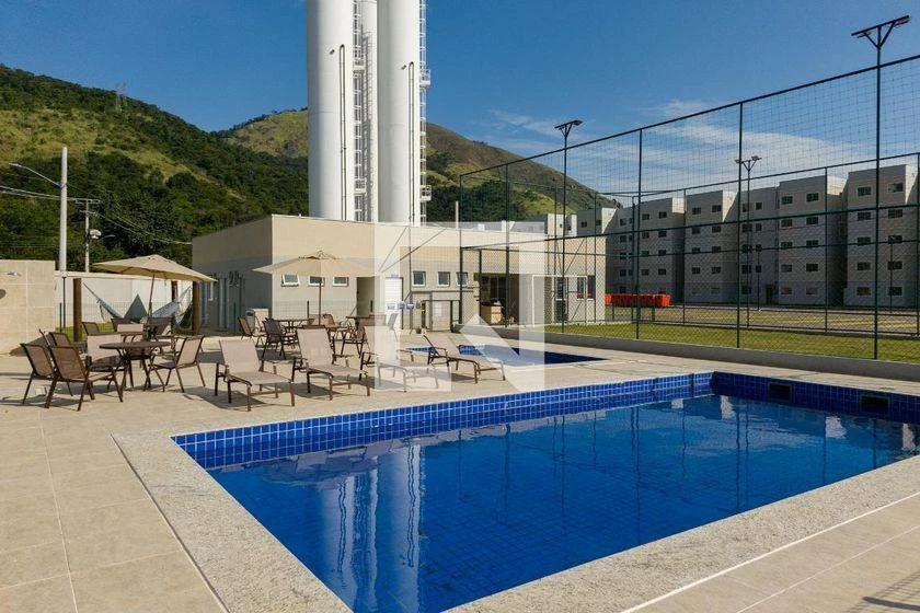 Apartamento para aluguel com 2 quartos e vista para montanhas