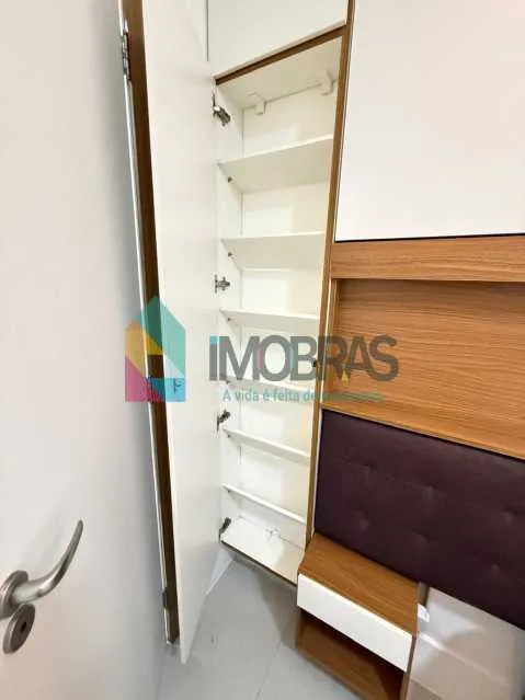 Furnished 1-bedroom apartment with 2 bathrooms — photo 10