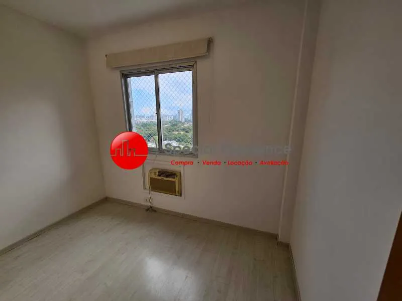 2-bedroom apartment with 2 bathrooms and open kitchen — photo 13