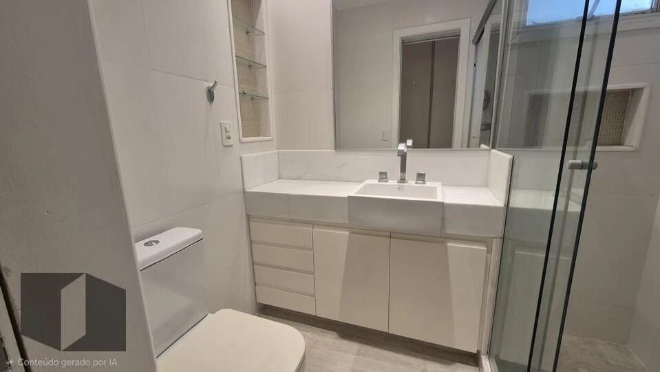 Apartamento de 2 quartos com varanda envidraçada — photo 15