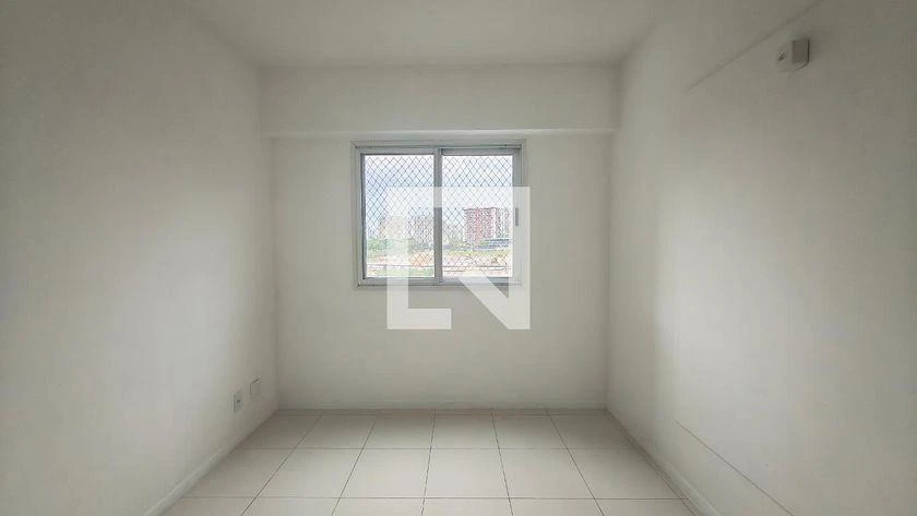 87 m² apartment with a bathtub and floor-to-ceiling windows — photo 25