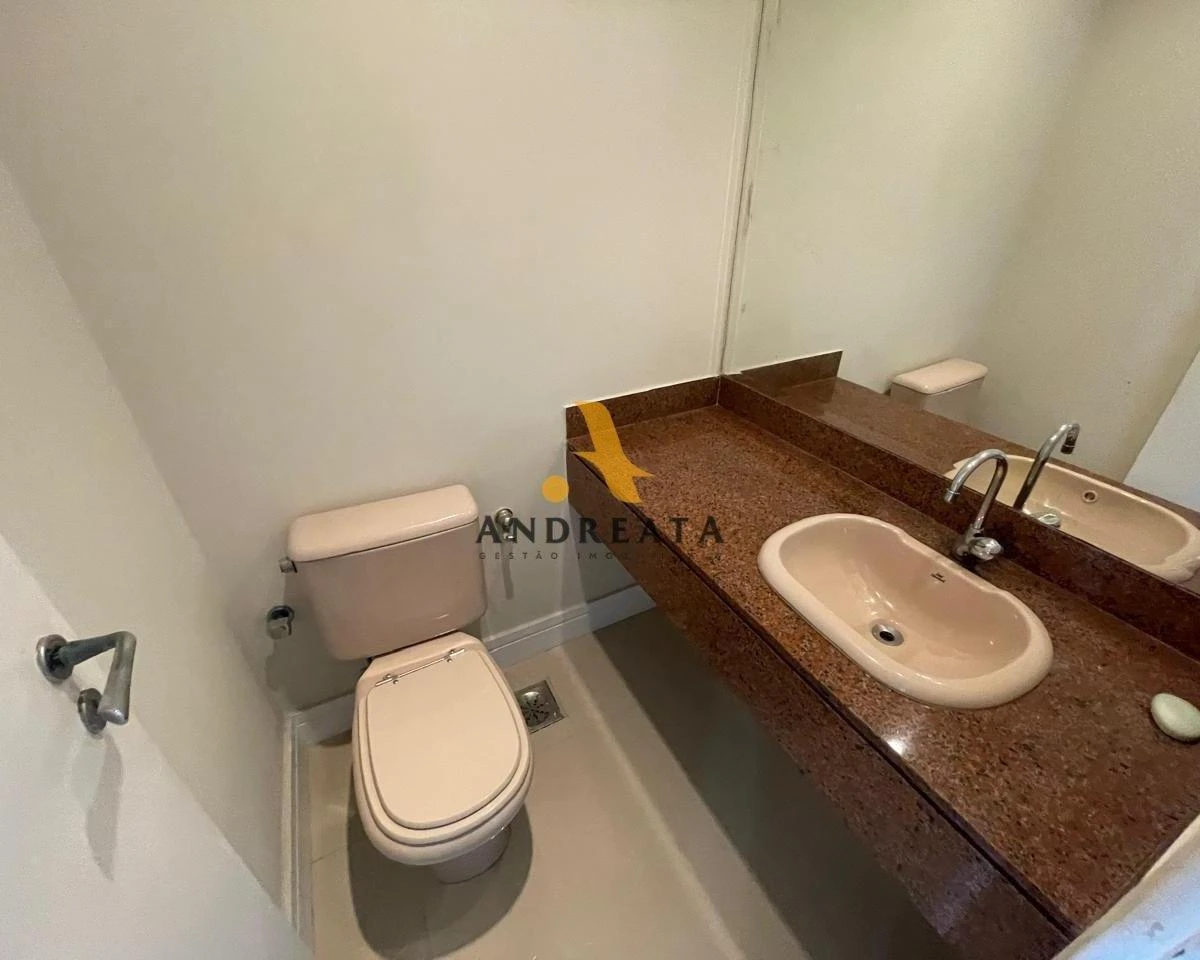 3-bedroom apartment in a building with a sauna — photo 13