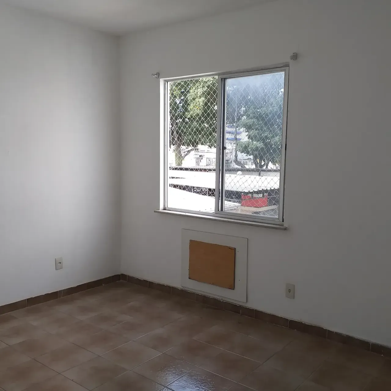 60 m² apartment with 2 bedrooms and a glass shower — photo 8