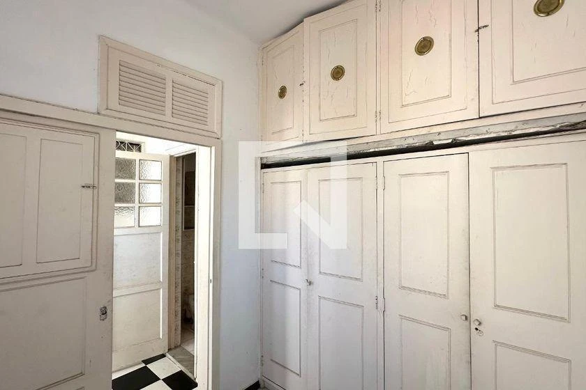 2-bedroom apartment with a mountain view in Rio de Janeiro — photo 20