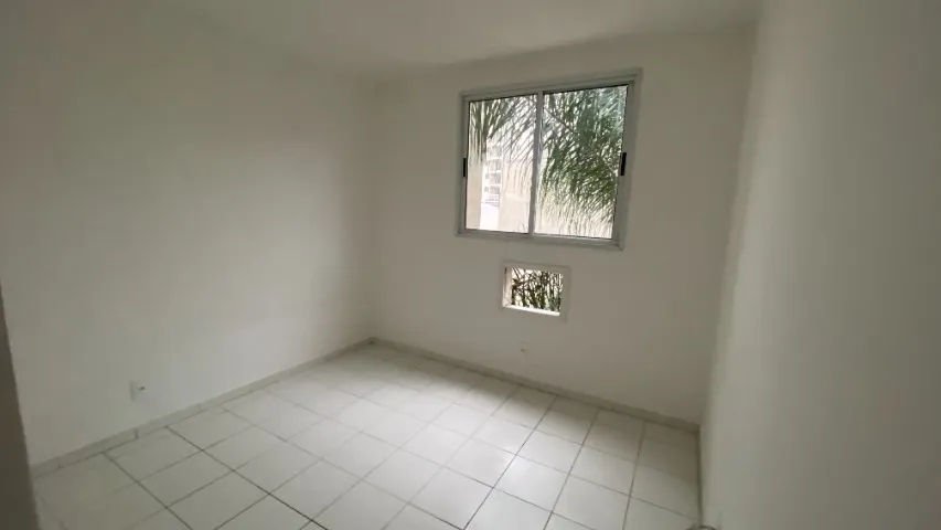 Apartamento de 2 quartos em condomínio com piscina — photo 4
