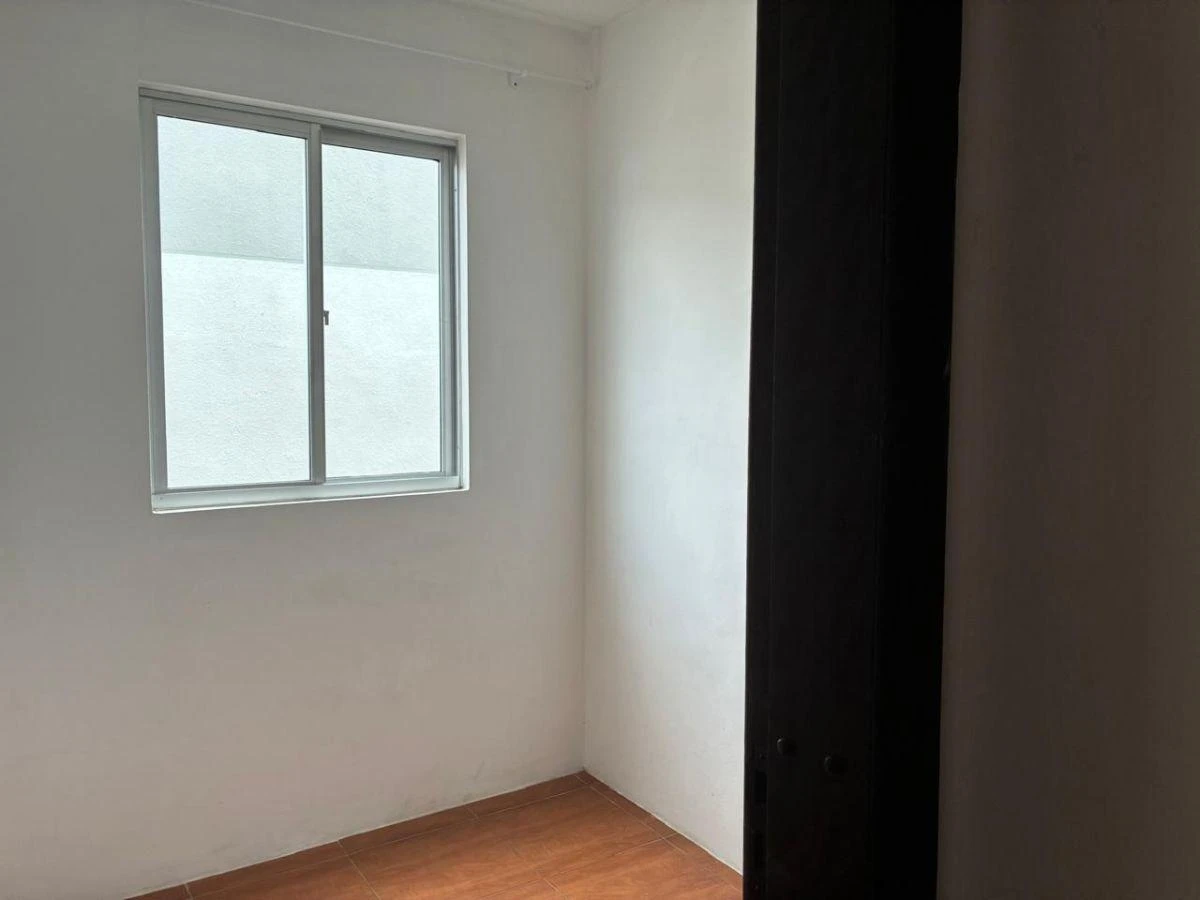 2-bedroom apartment with a home office — photo 21
